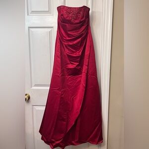 David's Bridal Scarlet Strapless Gown